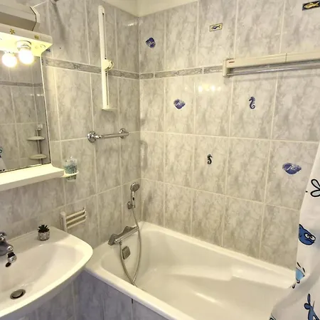 아파트 - Avec Emplacement Ideal - Terrasse - Garage Privatif 로양